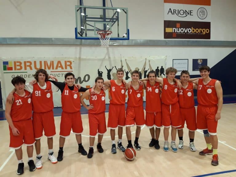 Basket: la Prima Divisione domina ma cede di colpo nel finale, la Juniores si conferma e guida la classifica